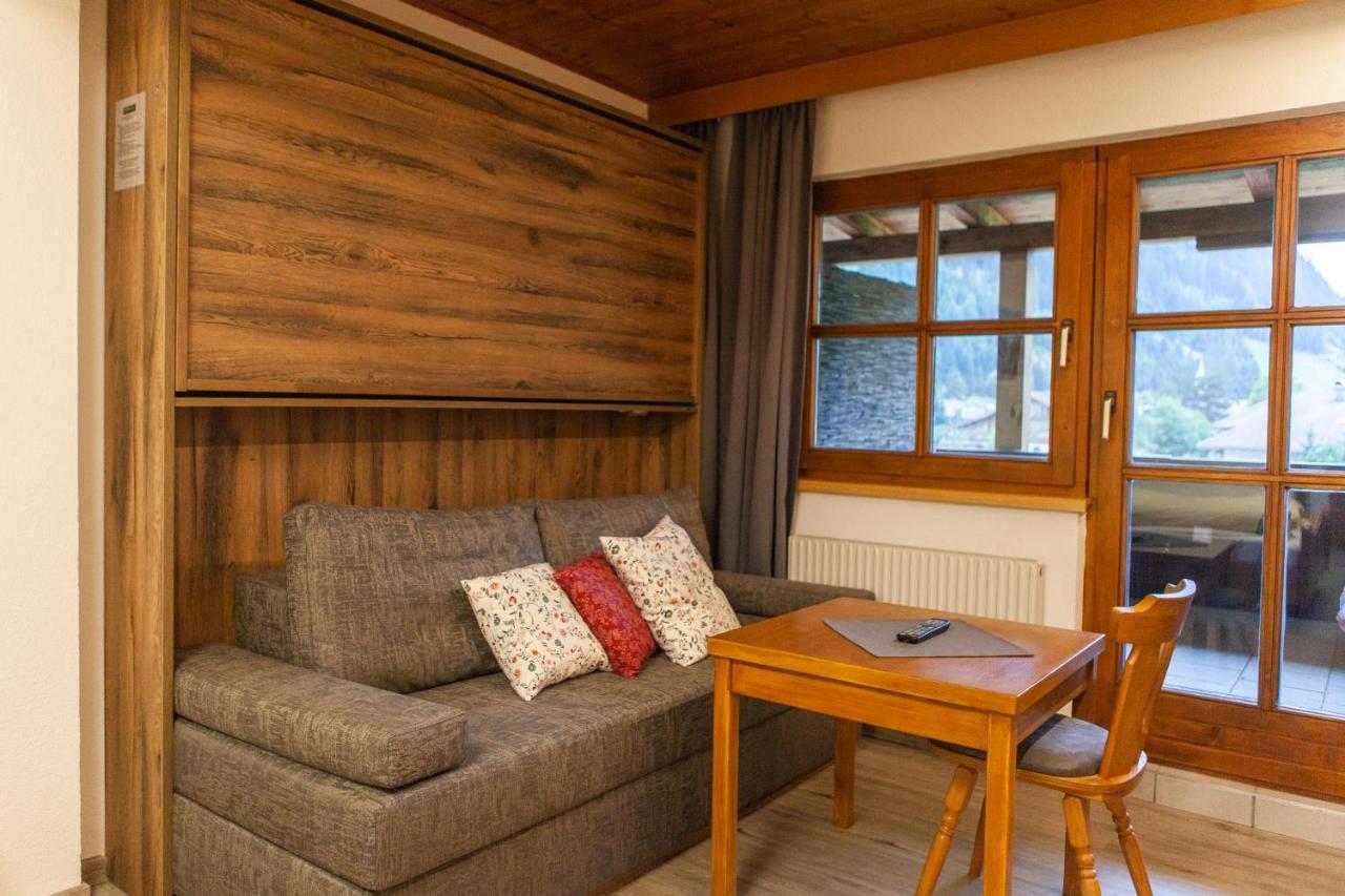 Sonnenhof - Apartments&Zimmer Kaunertal Exterior foto